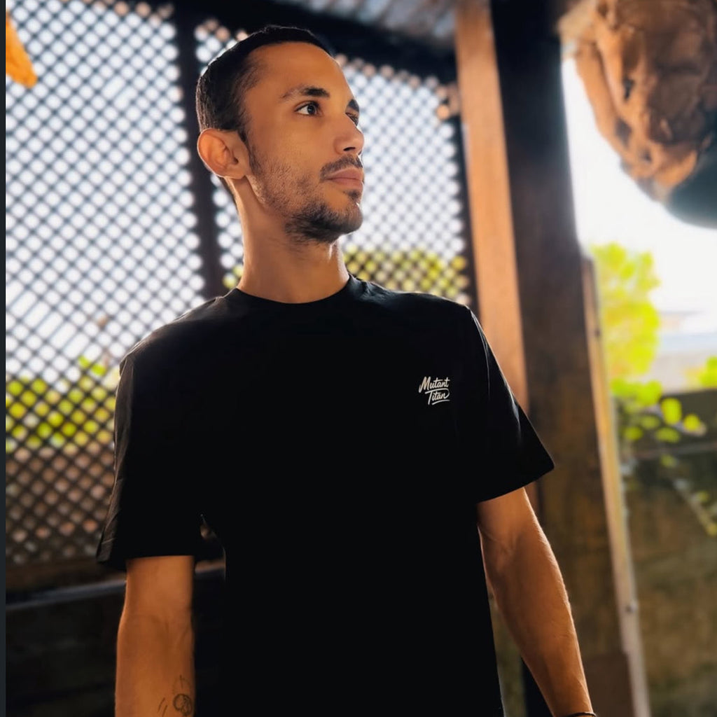 Titan-Shirt Breakfast